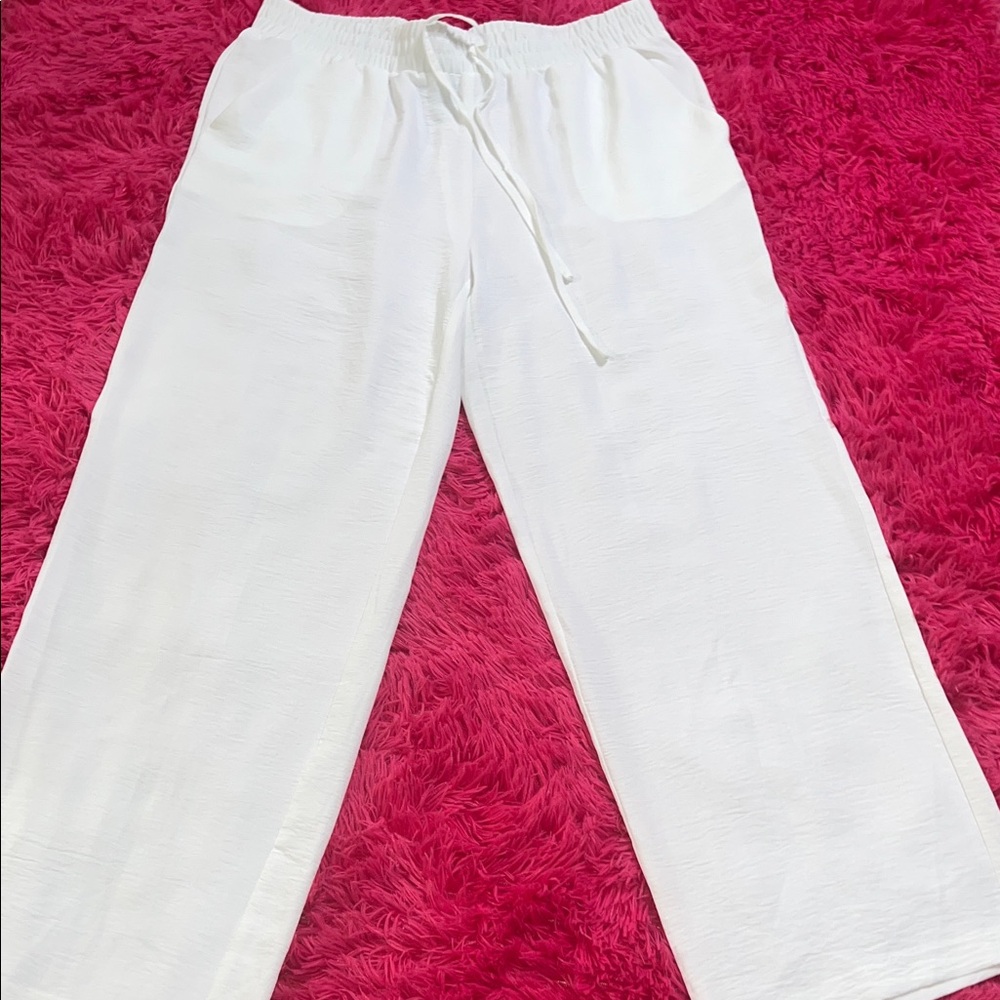 NYC White Relaxed Pants